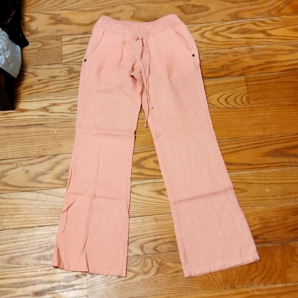 Wide leg pants